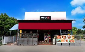 Collection O Kelambakkam Near Chettinad Hospital